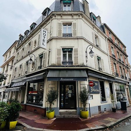 Hotel Des 3 Marches- Logis Hotel Restaurant Le Vésinet Exterior foto