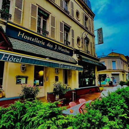 Hotel Des 3 Marches- Logis Hotel Restaurant Le Vésinet Exterior foto